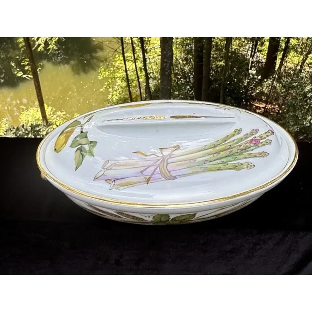 Royal Worcester Fine Porcelain 10” Oval Lidded Casserole Dish Gold Trim -4O
